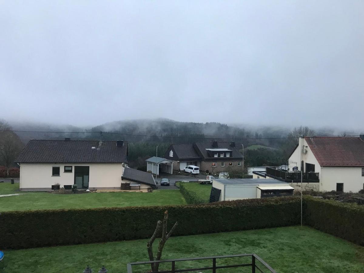 Wohnung Mit Panoramablick Gerolstein Extérieur photo