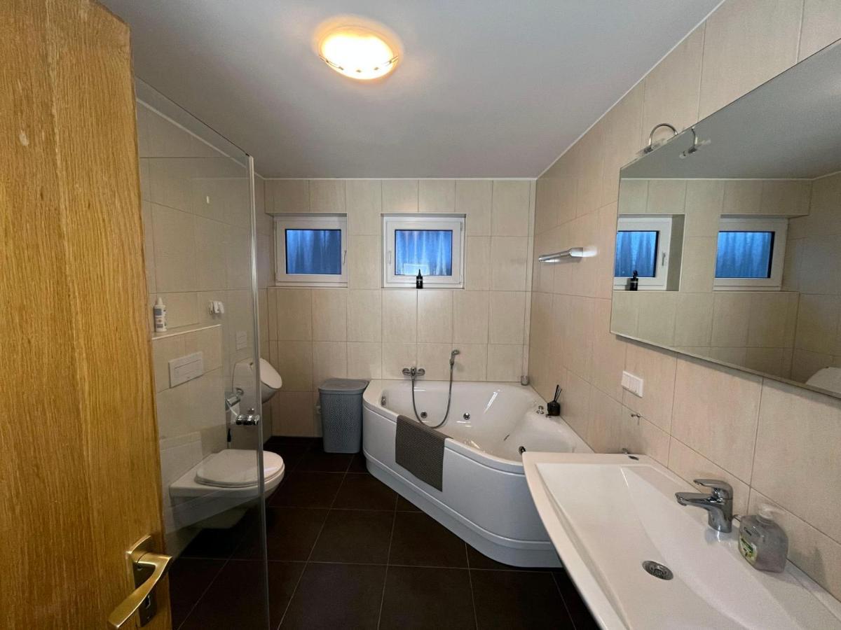 Wohnung Mit Panoramablick Gerolstein Extérieur photo