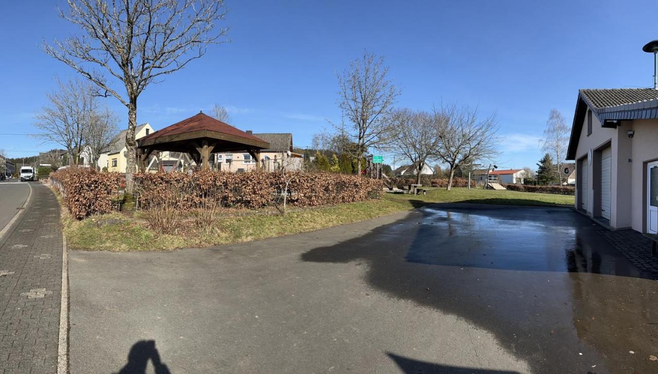 Wohnung Mit Panoramablick Gerolstein Extérieur photo